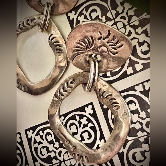 Vintage handmade earrings. Large Unique Dangle Earrings Silver Hammered Design - Picture 2 of 13